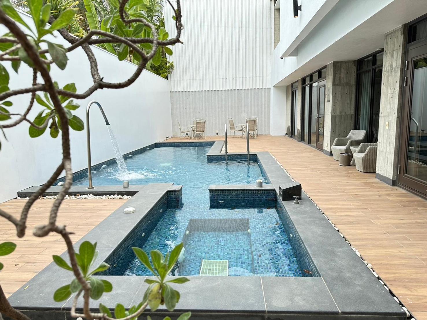 H Villa Inn Ταϊνάν Εξωτερικό φωτογραφία